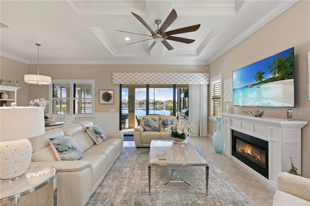 WINDING CYPRESS - Residential