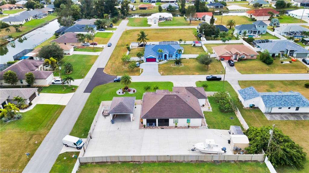 CAPE CORAL - Residential