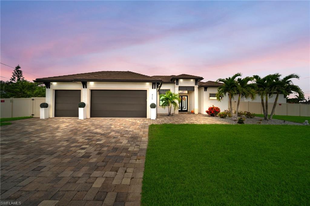 CAPE CORAL - Residential
