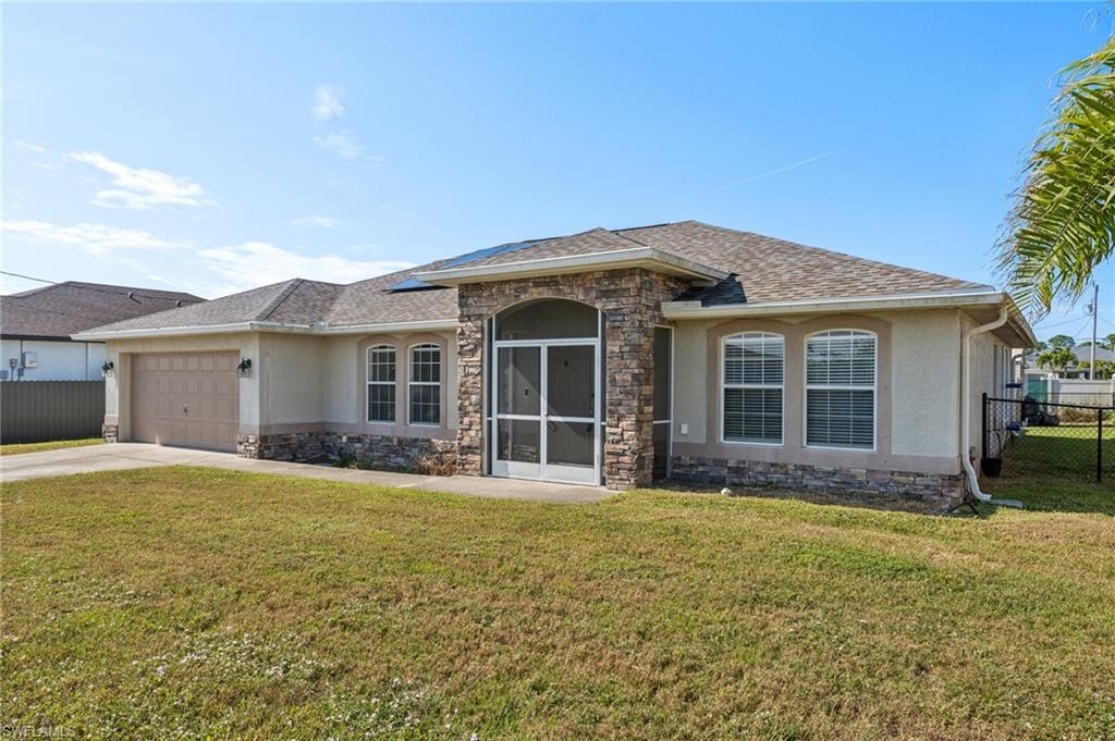 CAPE CORAL - Residential