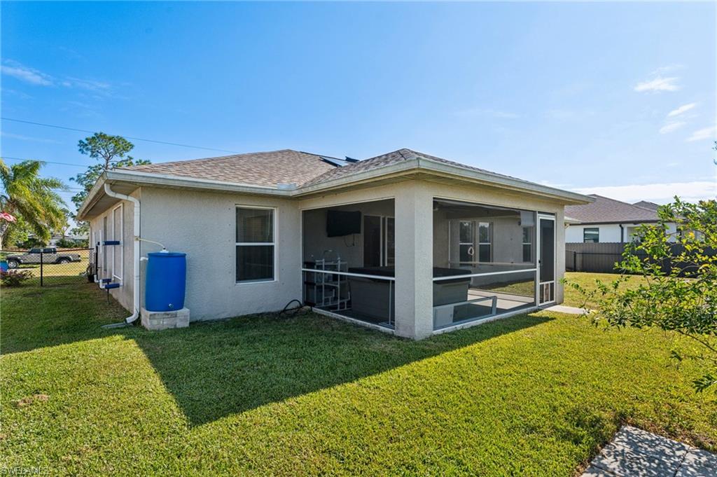 CAPE CORAL - Residential