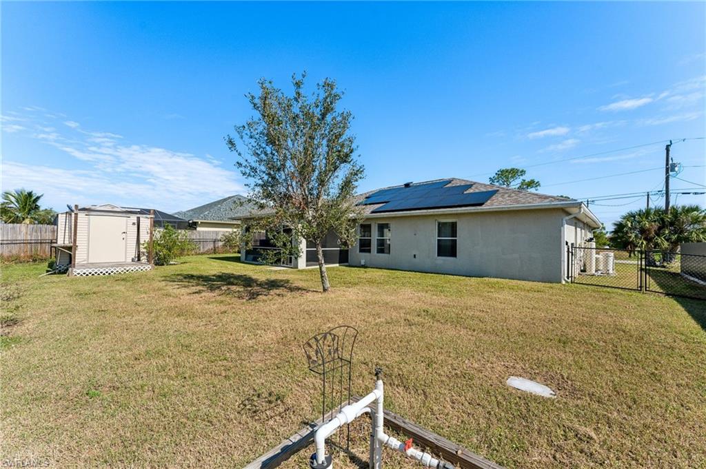 CAPE CORAL - Residential