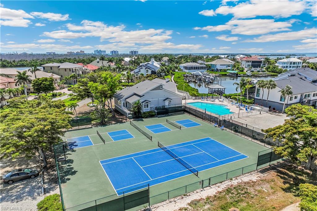 JONATHAN HARBOUR - Residential