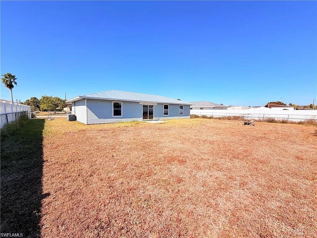 CAPE CORAL - Residential Lease