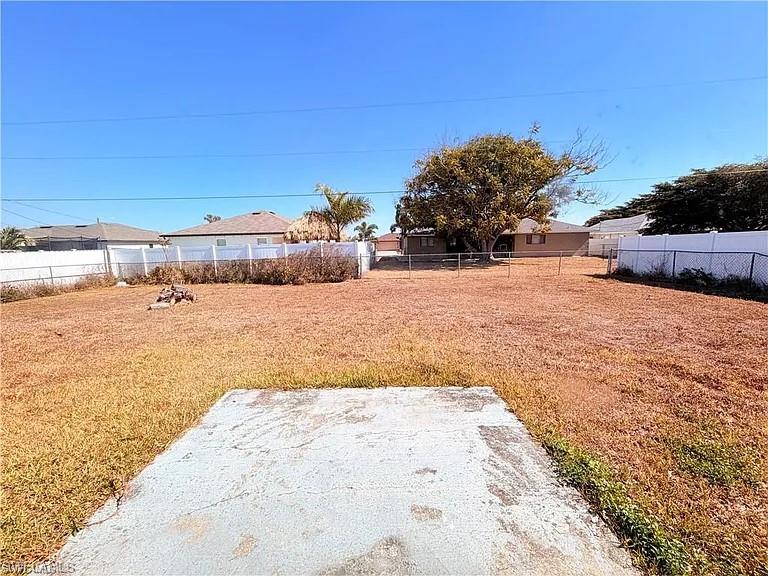 CAPE CORAL - Residential Lease