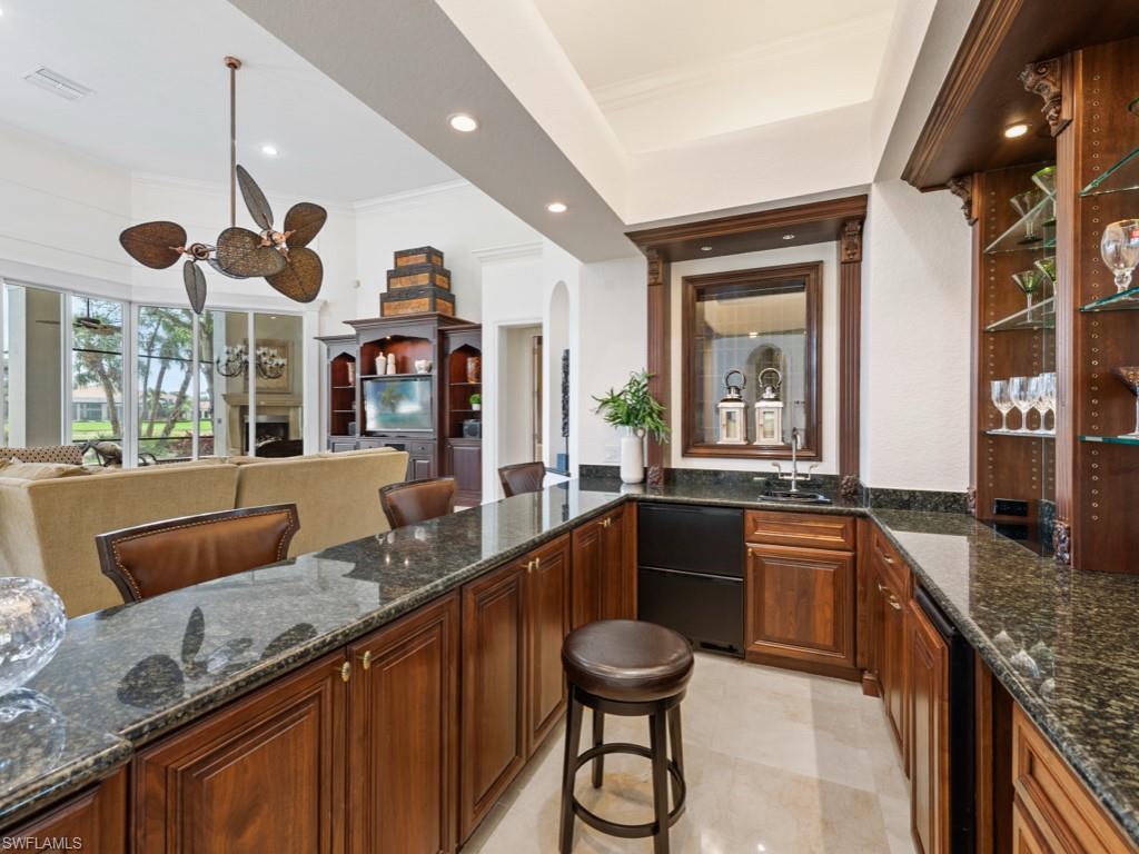 QUAIL WEST - Residential