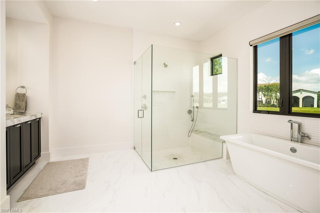 LUCARNO - Residential