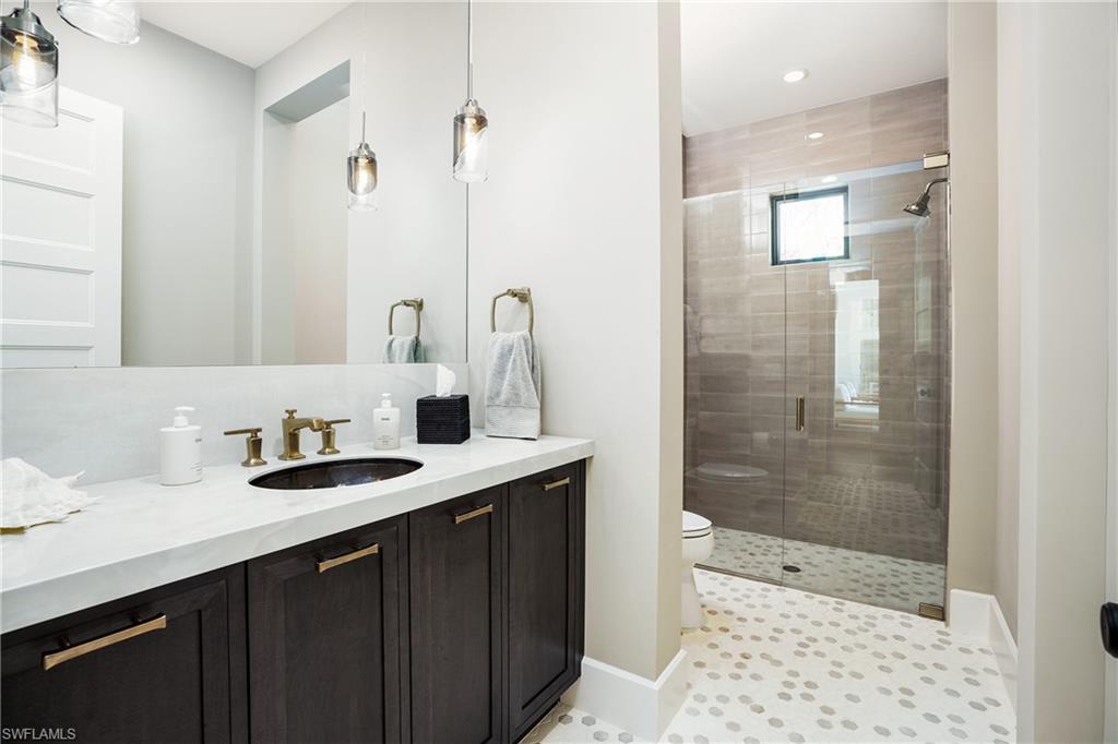 LUCARNO - Residential