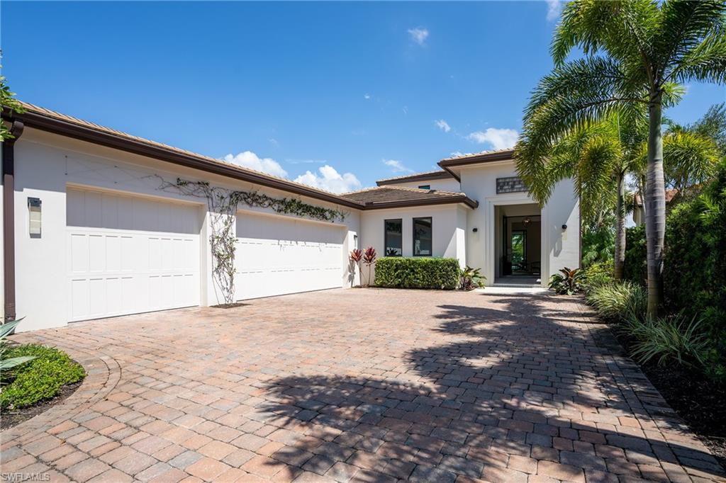 LUCARNO - Residential