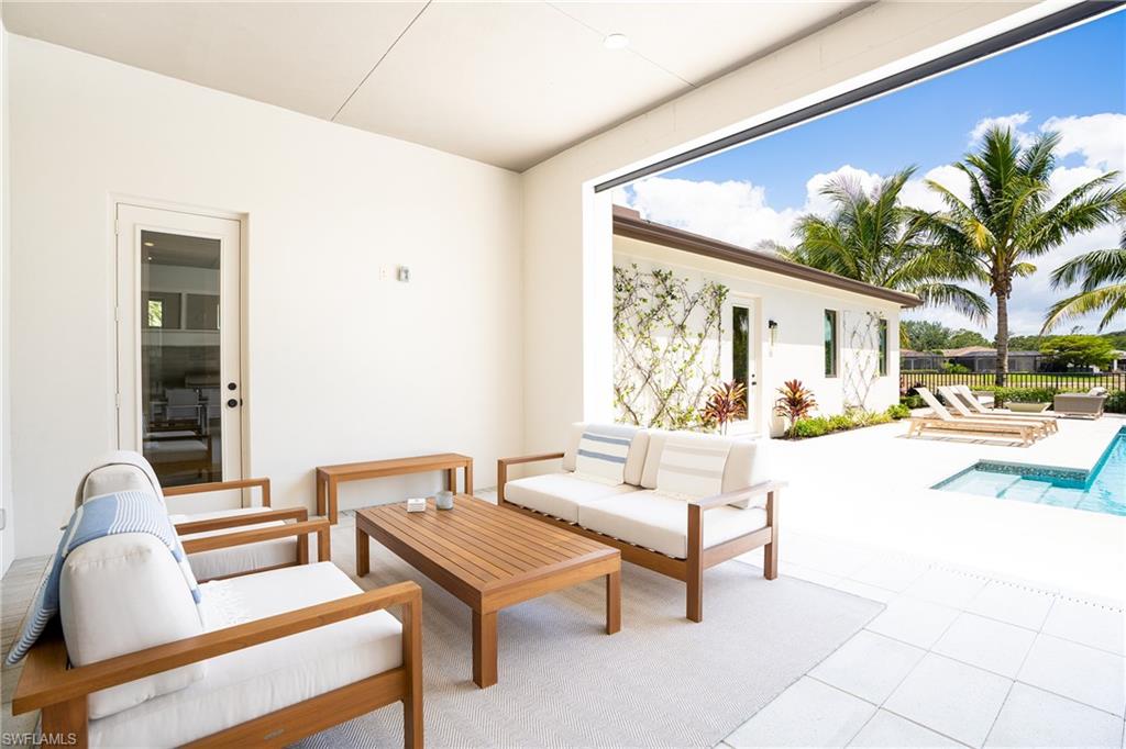 LUCARNO - Residential