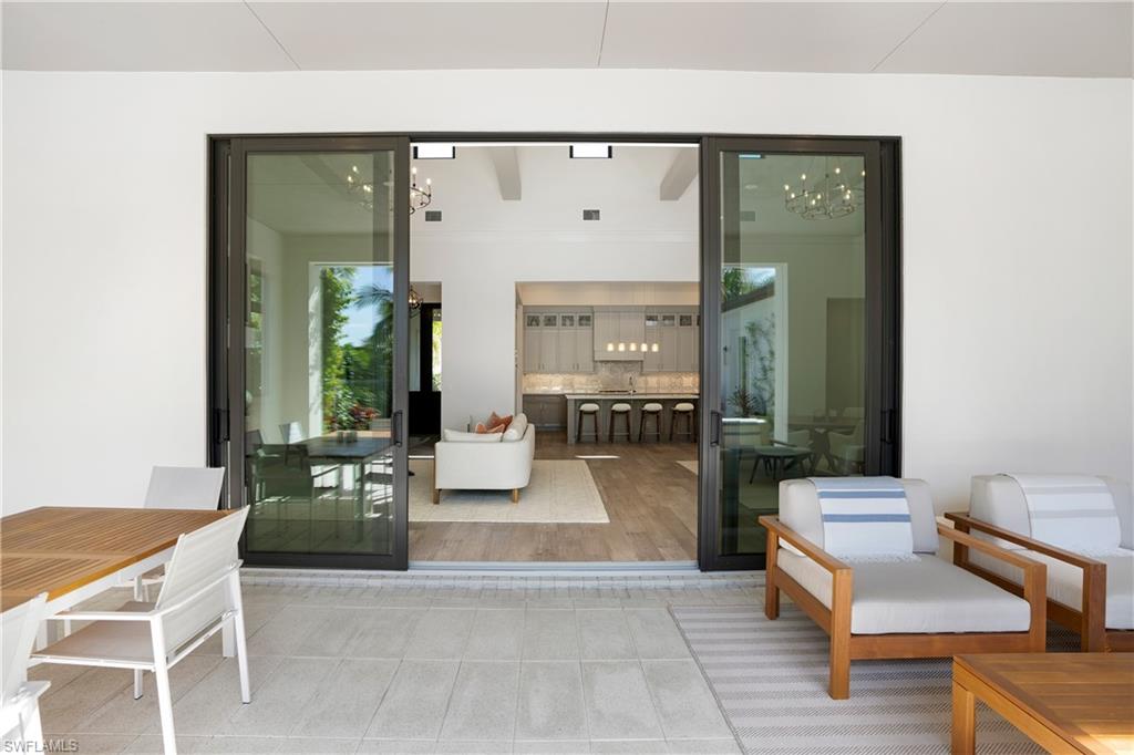 LUCARNO - Residential