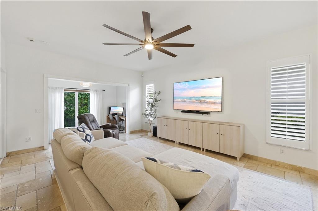 MAPLEWOOD - Residential