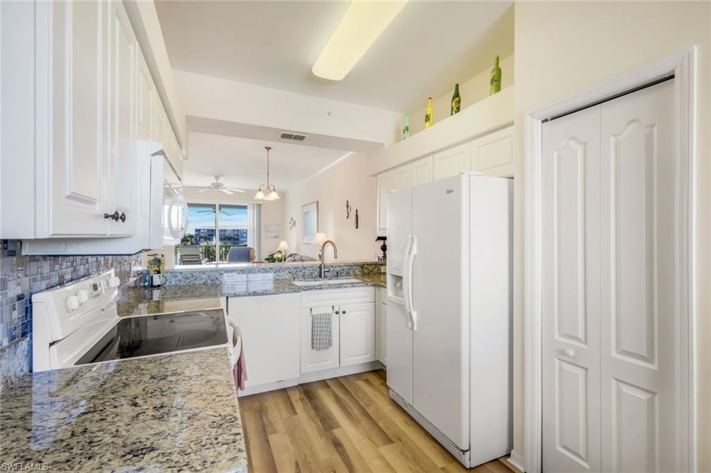 HERITAGE POINTE - Residential