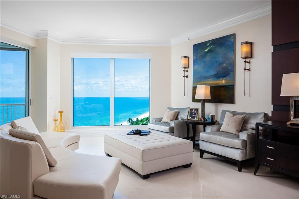 REGENT - Residential