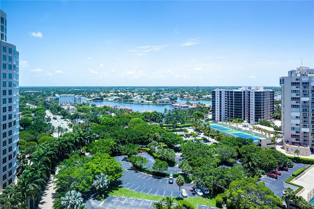 REGENT - Residential