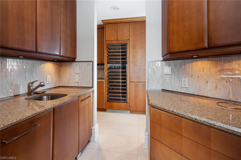 REGENT - Residential