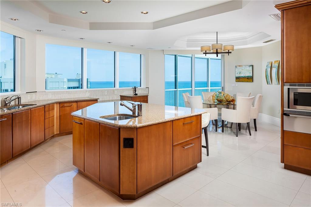 REGENT - Residential