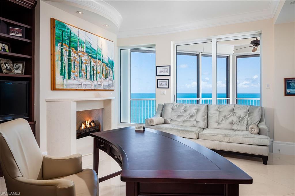 REGENT - Residential