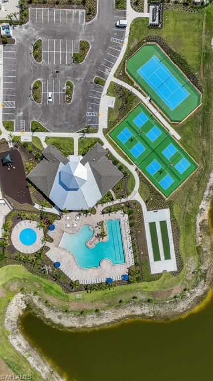 CORAL BAY - Residential