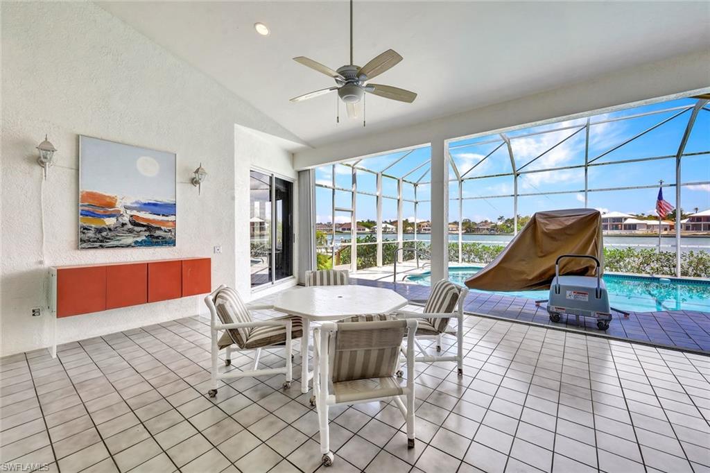 MARCO BEACH - Residential