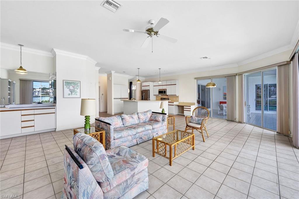 MARCO BEACH - Residential