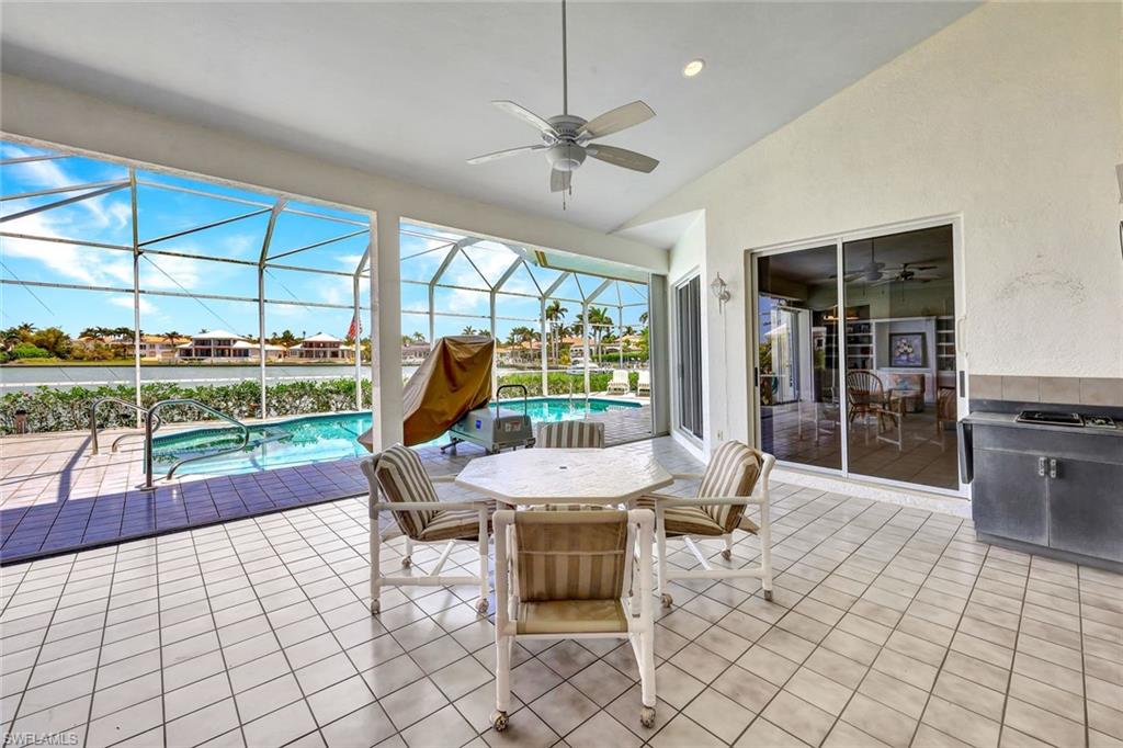 MARCO BEACH - Residential