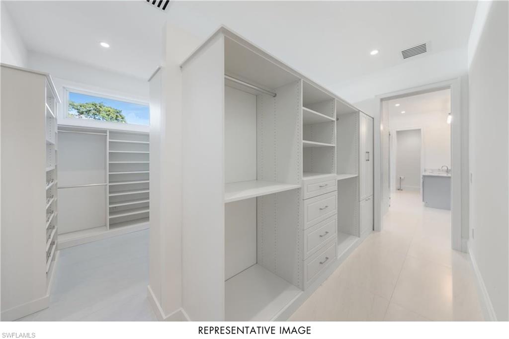 OAK KNOLL - Residential