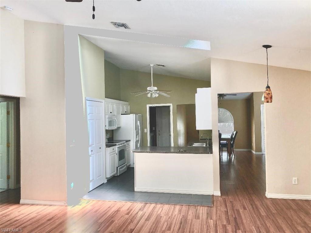 GOLDEN GATE ESTATES - Residential