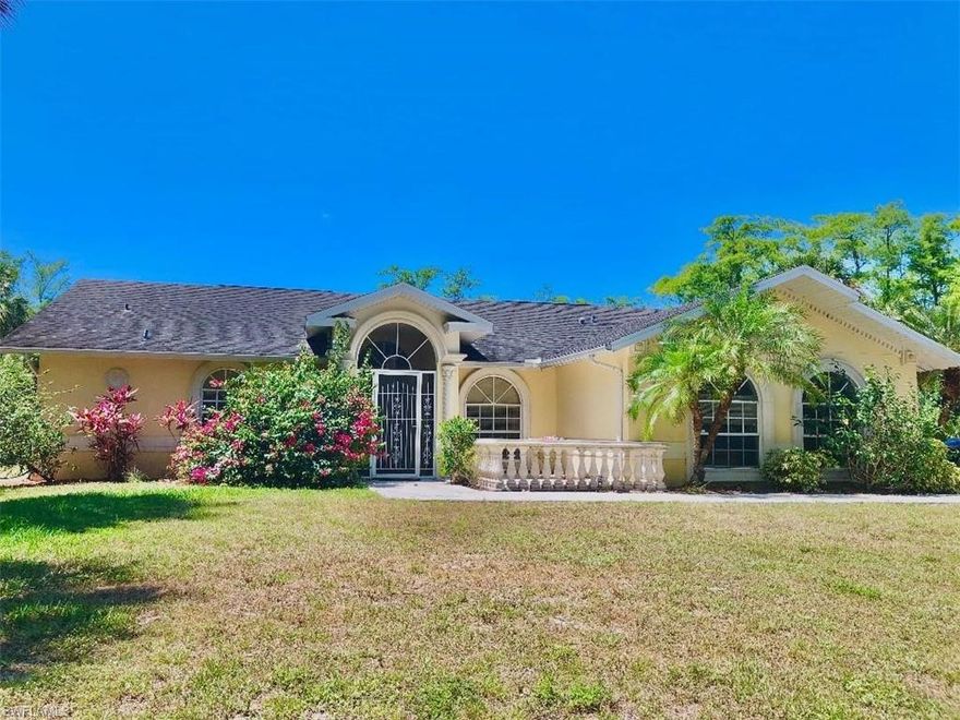 Your ideal estate home on 2.5 acres with total privacy.This home is architecturally attractive with stone trim and situated perfectly on the lot. This family style home has a split floor plan with vaulted ceilings .Large family room and two guest suites.Totally efficient kitchen with large pantry.An oversize pool with large backyard.Don't miss the opportunity to preview this beautiful estate home.