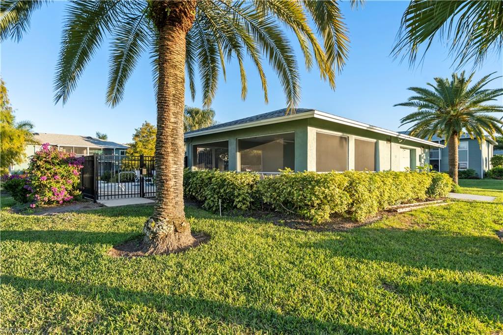 NAPLES KEEP - Residential