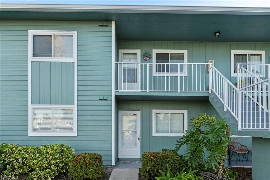 Discover easy living in this charming first-floor condo located in the heart of North Naples. Featuring 2 spacious bedrooms and an open, inviting layout and private screened in lanai. This home offers comfort and convenience in one of the area’s most desirable communities. Enjoy peace of mind with a NEW AC unit, NEW carpet, Newer roof, NEW hot water heater plus low-maintenance living so you can spend more time enjoying the Florida lifestyle.
Ideally situated just minutes to world-class beaches, shopping, dining, and the vibrant Mercato district, Naples Keep at Palm River places everything at your fingertips. Whether you’re looking for a seasonal retreat or full-time residence, this condo offers style, value, and location — living at its finest. Don’t miss this opportunity to own in a prime North Naples location!