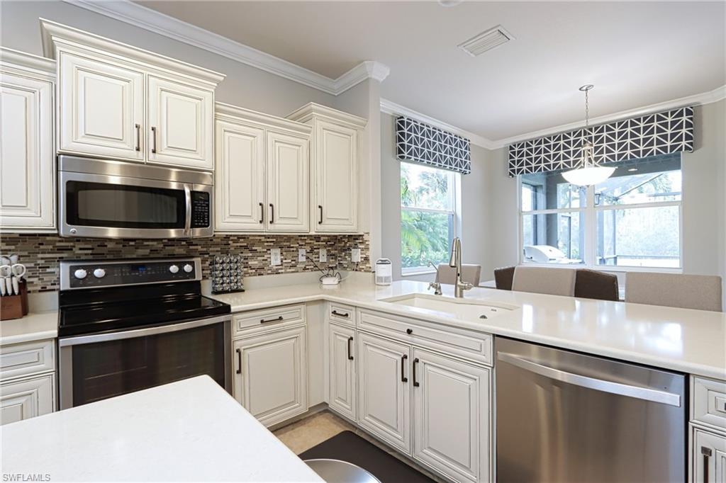 BELLA TERRA - Residential Lease