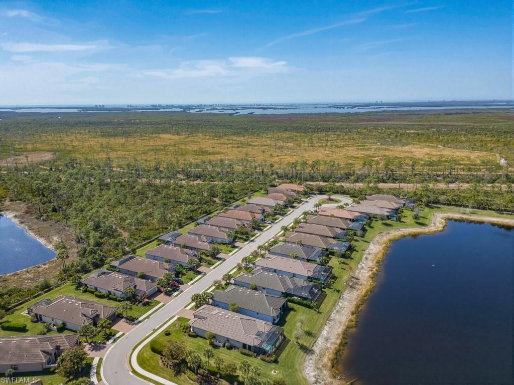 ESTERO POINTE - Residential