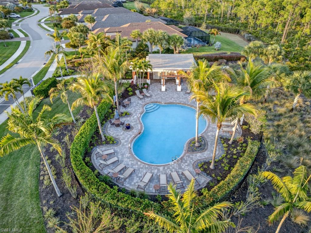 ESTERO POINTE - Residential