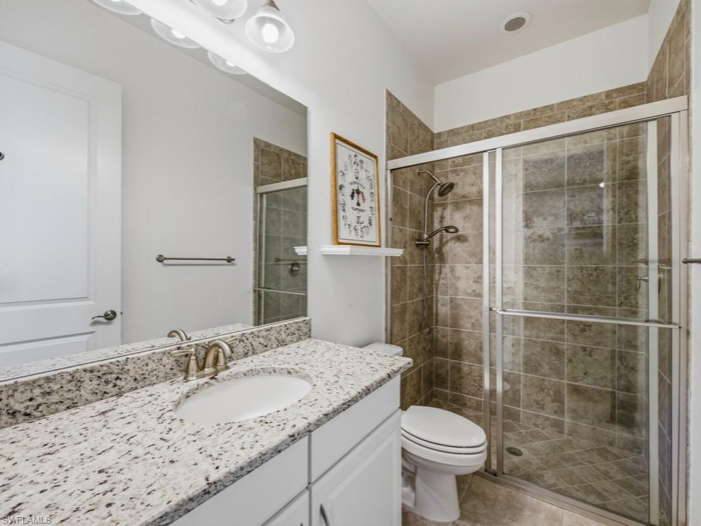 ESTERO POINTE - Residential