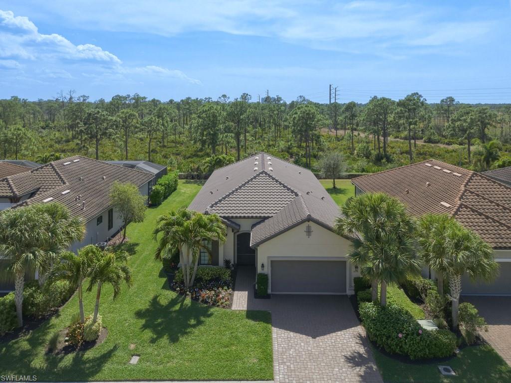 ESTERO POINTE - Residential