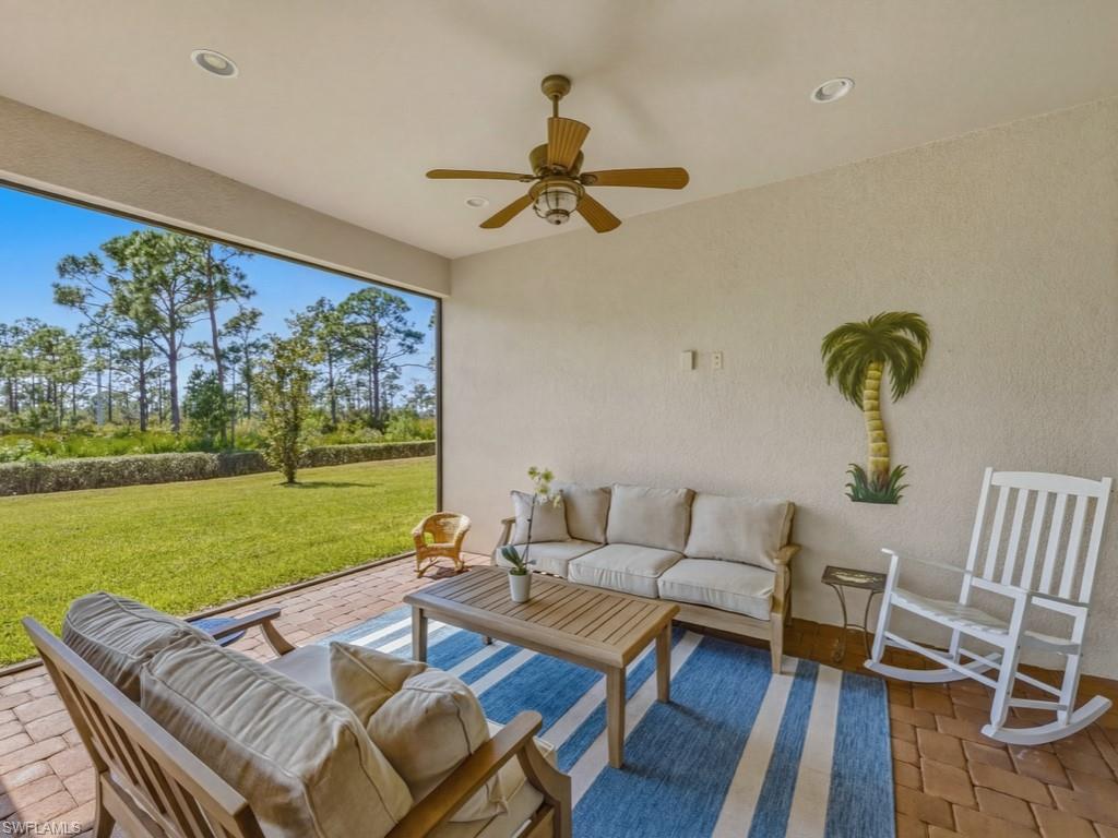 ESTERO POINTE - Residential