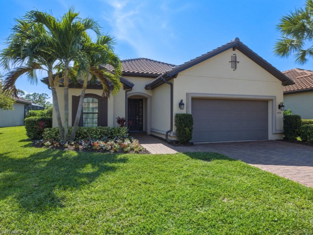 ESTERO POINTE - Residential