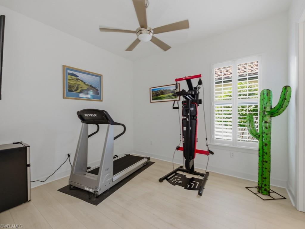 ESTERO POINTE - Residential