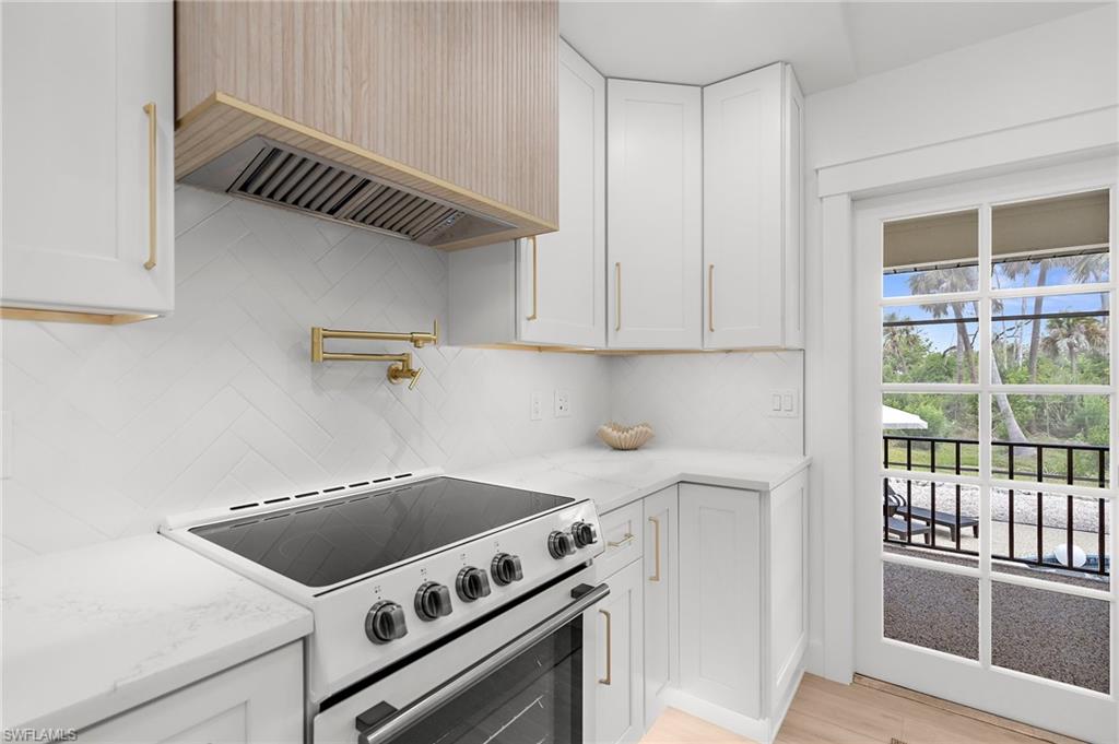 COTTAGE POINT UNREC - Residential