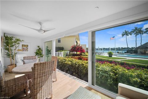 Photo of 2850 Gulf Shore BLVD N #108, NAPLES, FL 34103 (MLS # 226008551)