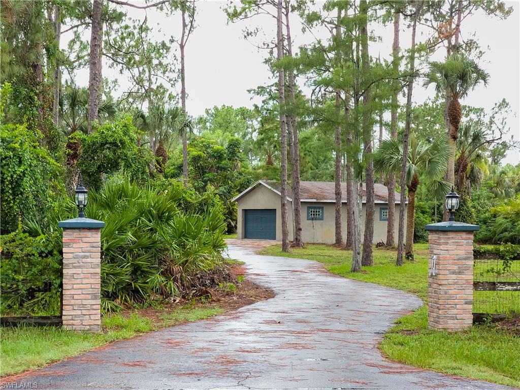 GOLDEN GATE ESTATES - Residential