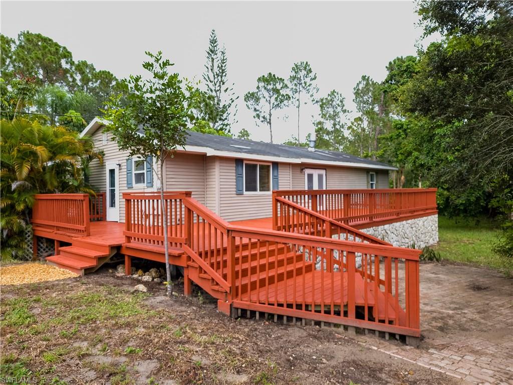 GOLDEN GATE ESTATES - Residential