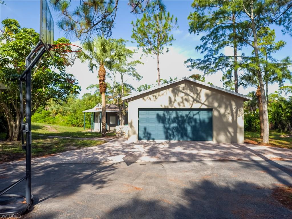 GOLDEN GATE ESTATES - Residential