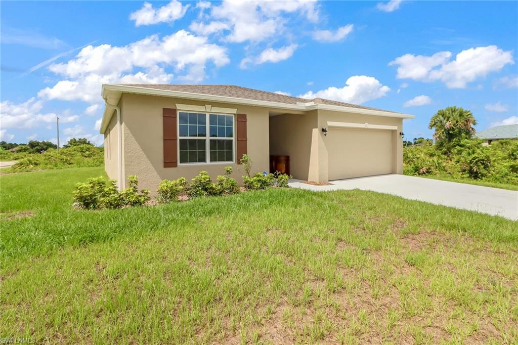 LEHIGH ACRES - Residential