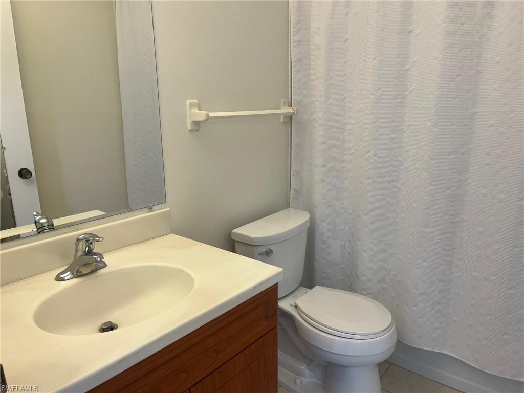 SEVEN LAKES - Residential