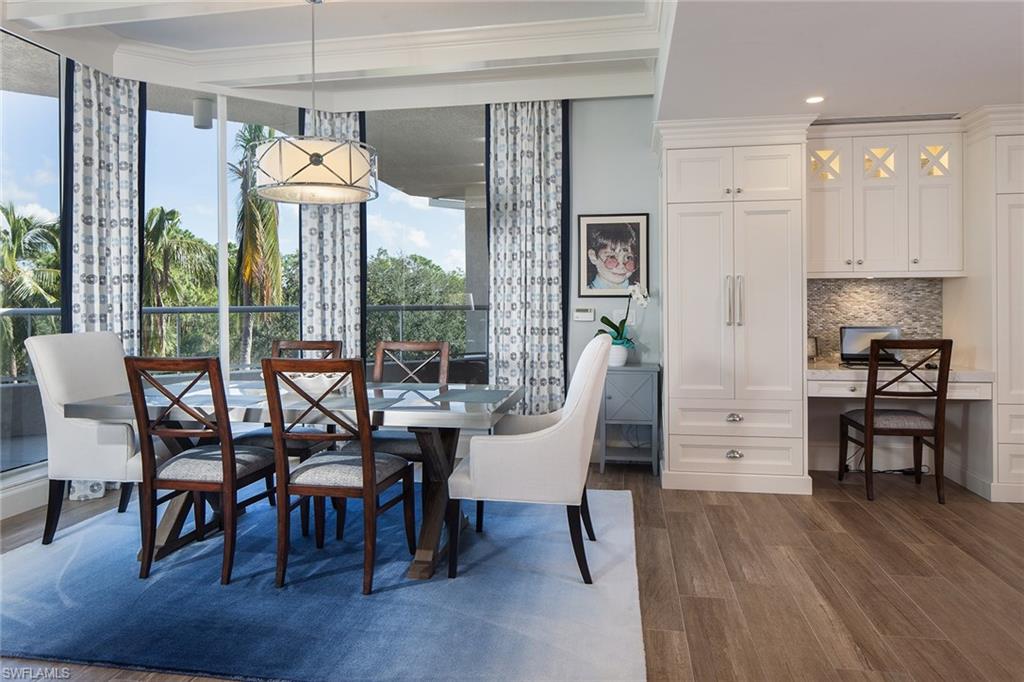 L'ERMITAGE AT GREY OAKS - Residential