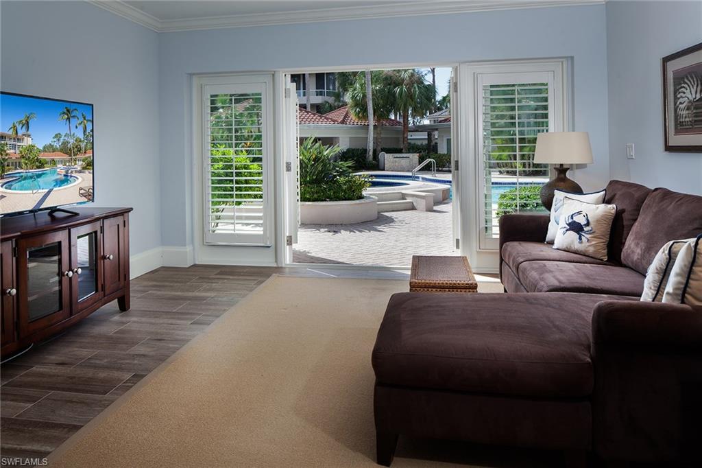 L'ERMITAGE AT GREY OAKS - Residential