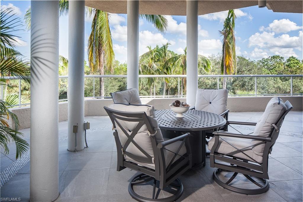 L'ERMITAGE AT GREY OAKS - Residential