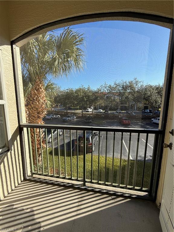 ROYAL GREENS - Residential Lease